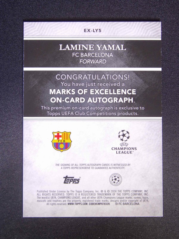 2023-24 Topps UEFA Lamine Yamal RC Marks Of Excellence Auto Orange Refractor /25 view 2