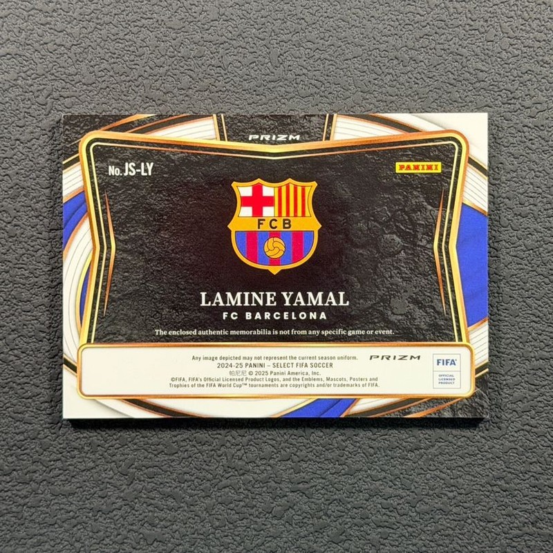 2024-25 Panini Select FIFA Lamine Yamal Silver Prizm Patch Card Relic SSP view 2