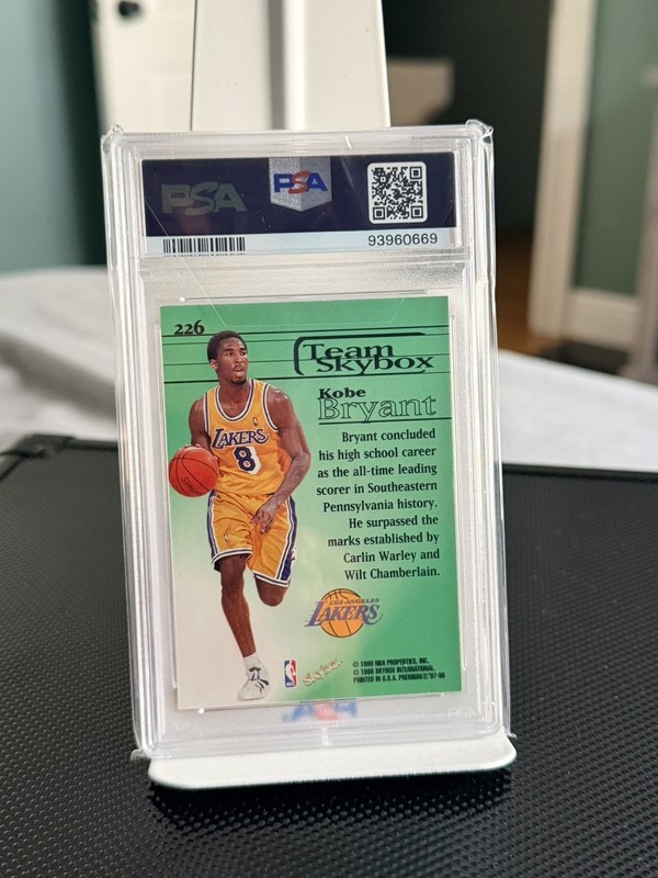 1997 SKYBOX PREMIUM #226 KOBE BRYANT LAKERS HOF PSA 9 (2nd Year) view 2