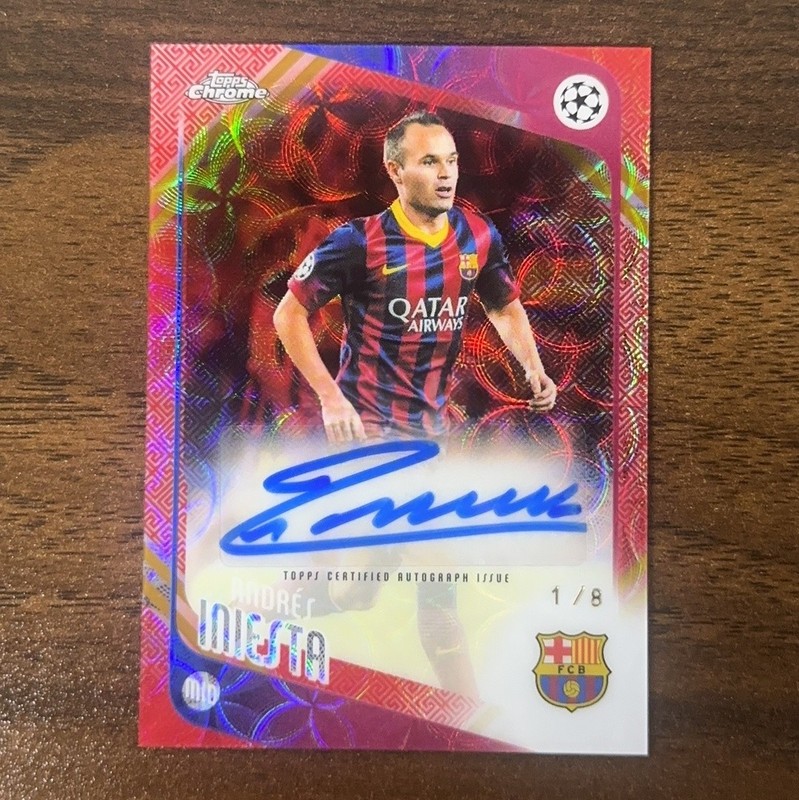 1/8≈1/1 2025-26 Topps Chrome UEFA Andres Iniesta Auto Red Hongbao