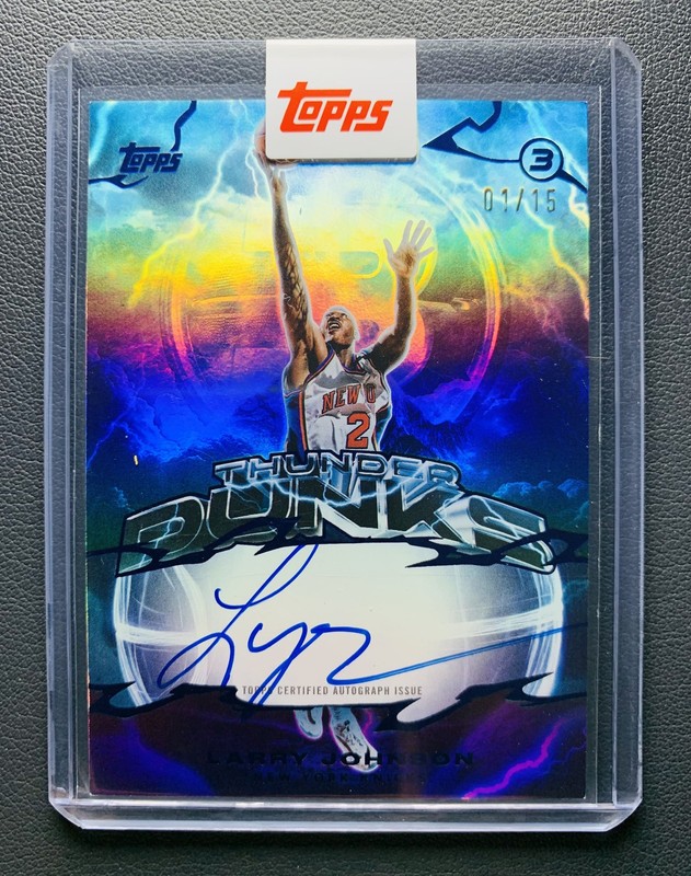 2025-26 Topps Three 3 Larry Johnson Thunder Dunks ThunderDunks Auto 01/15≈1/1