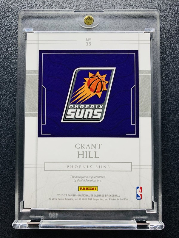 2016-17 Panini National Treasures Grant Hill #35 Portraits GOLD Auto /10 HOF view 2