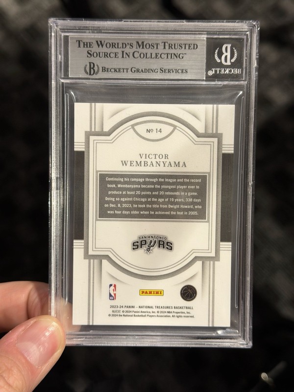 2023 National Treasures Victor Wembanyama International Red /8 Rookie BGS 8.5 RC view 2