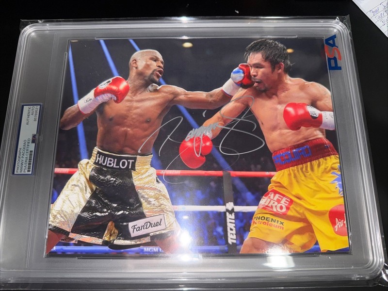 MANNY PACQUIAO SIGNED AUTO 8x10 BOXING PHOTO Right Hook  PSA AUTHENTIC Slab