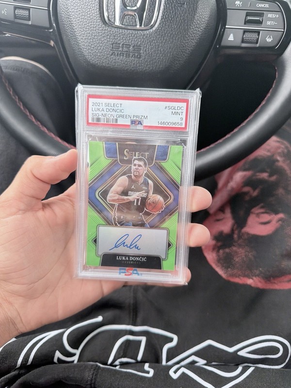 Luka doncic auto psa 9 select