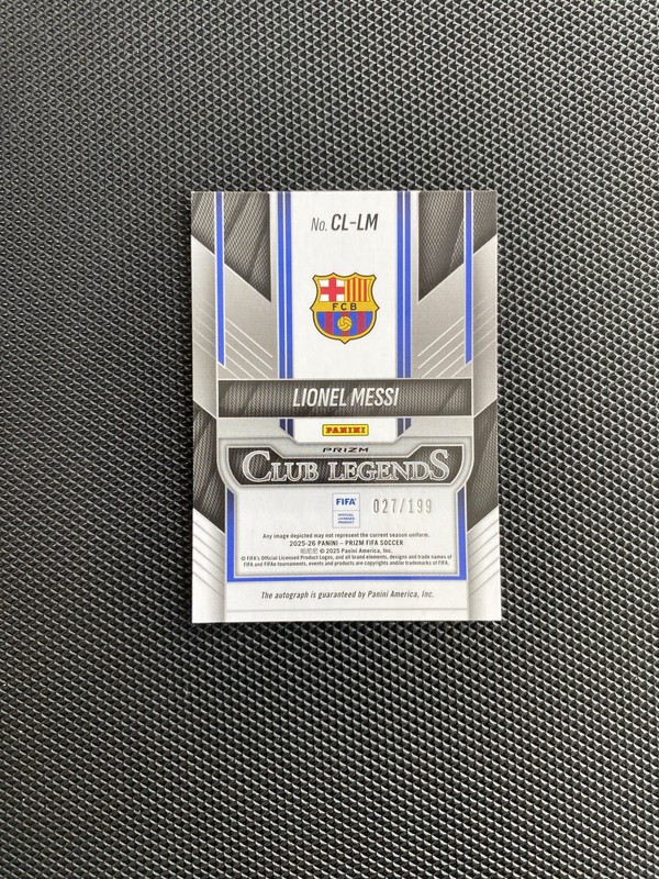 2025-26 Panini Prizm FIFA Lionel Messi Club Legends Auto Silver /199 view 2