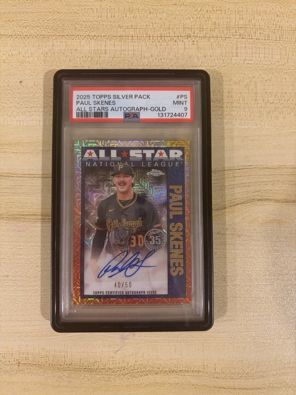 Topps 2025 Series 2 Paul Skenes Silver Pack Gold Refractor autograph/50 PSA 9
