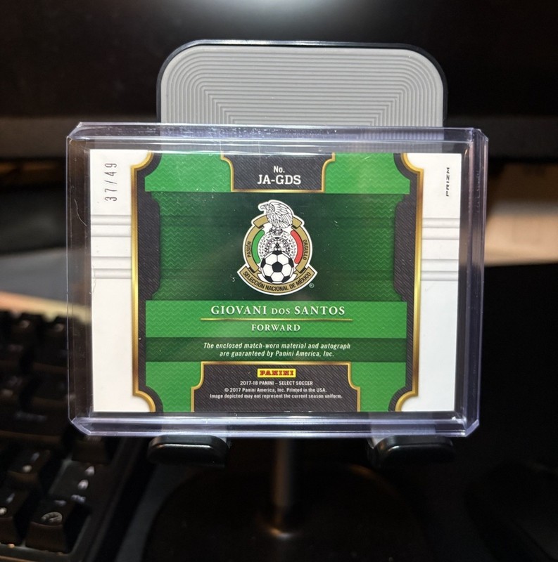2017-18 Panini Select Match Worn Patch Auto Giovani Dos Santos Mexico Copper /49 view 2