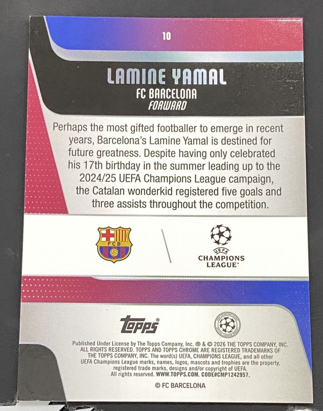 2025-26 Topps Chrome UEFA Lamine Yamal #10 Green Lava /99 view 2