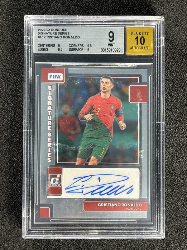 2022-23 Panini Donruss Cristiano Ronaldo #SS-CR7 Signature Series Auto BGS 9/10