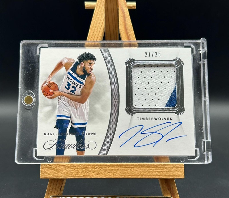 2019-20 Flawless Karl-Anthony Towns Patch Auto /25
