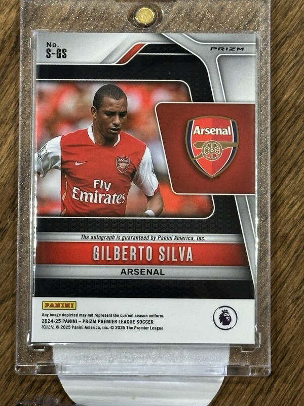 2014 Panini Prizm Gilberto Silva Auto Red Prizm Arsenal Brazil Legend SP view 2