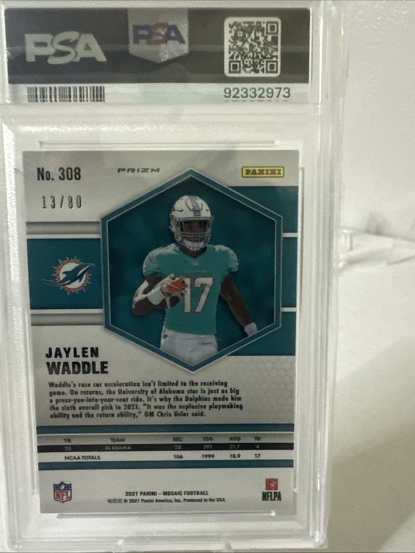 2021 Panini Mosaic - Jaylen Waddle fusionChoice Fusion red/yellow Prizm /80 (RC) view 2