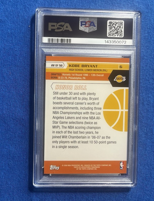 2007 Topps Lakers Kobe Bryant #22 50th Anniversary Set Basketball Card PSA 8 view 2