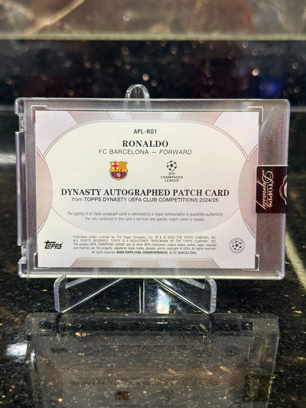 2024-25 Topps Dynasty Ronaldo Relic Patch Auto 4/5 Barcelona view 2