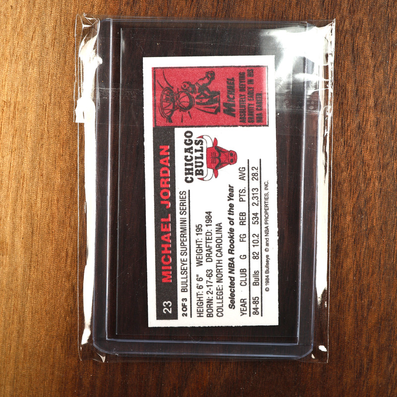 Michael Jordan Rookie RC Supermini NO 1986 Fleer Basketball Card - 2/3 view 2
