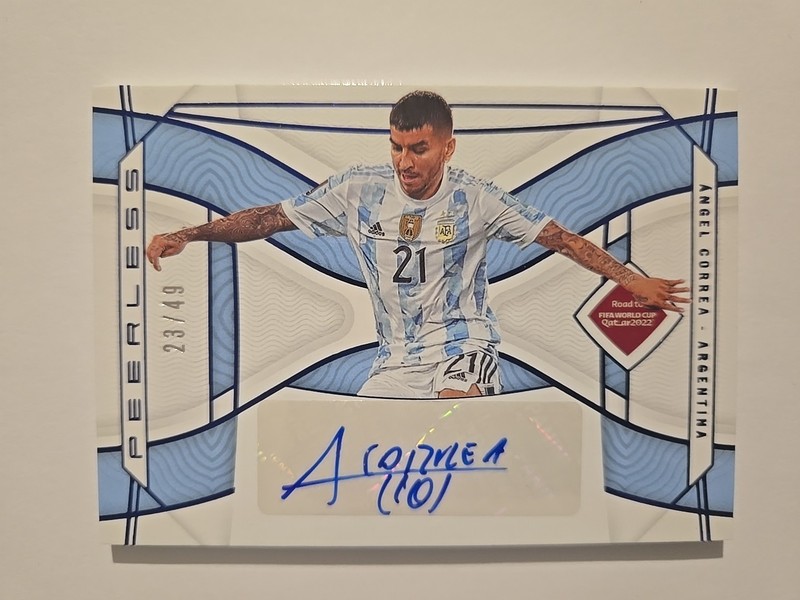 Angel Correa Auto #'d /49. Argentina National Treasures 2022.