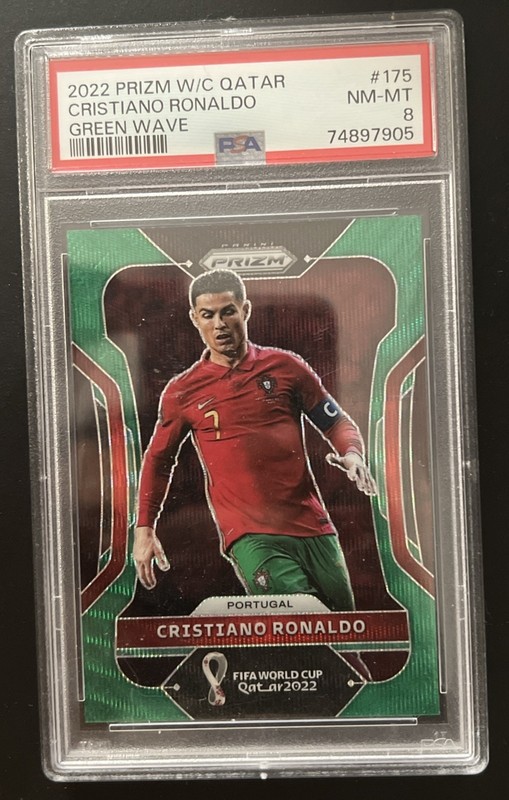 2022 PANINI PRIZM WORLD CUP QATAR GREEN WAVE #175 CRISTIANO RONALDO PSA 8
