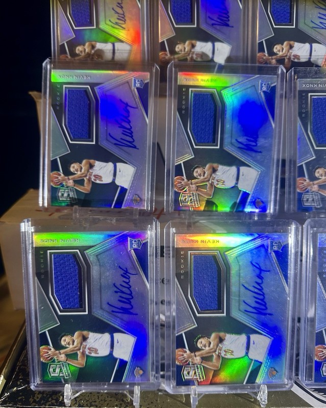 18 Rookie Patch Autos, 2018-2019 Spectra Kevin Knox All Numbered/299 - Invest view 2