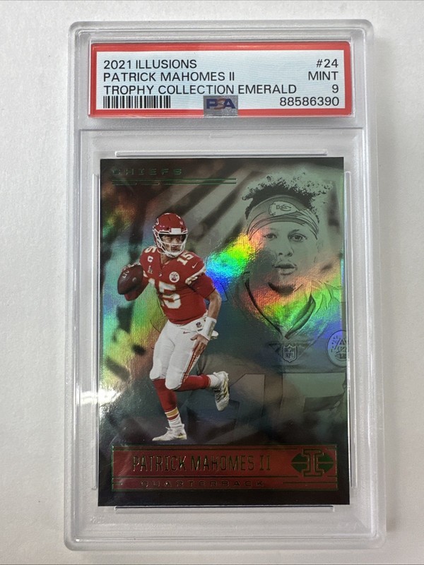 2021 Illusions Trophy Collection Emerald Patrick Mahomes #24 KC Chiefs PSA 9