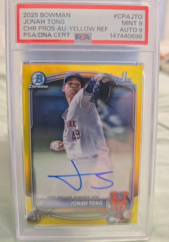 2025 Bowman - Chrome Autographs Jonah Tong #CPA-JTO Yellow Refractor /75 (AU, RC