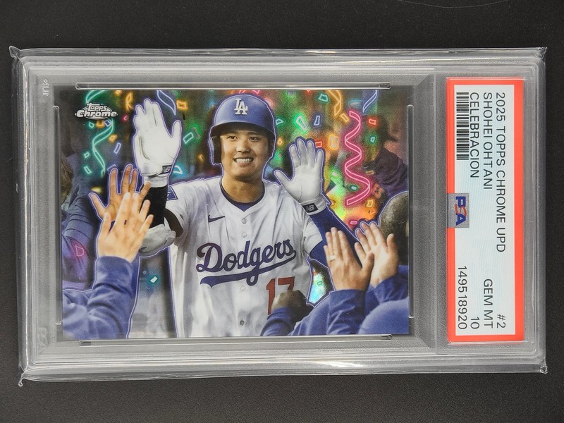 Shohei Ohtani 2025 Topps Chrome Update Series Baseball Celebracion PSA 10 [2hk