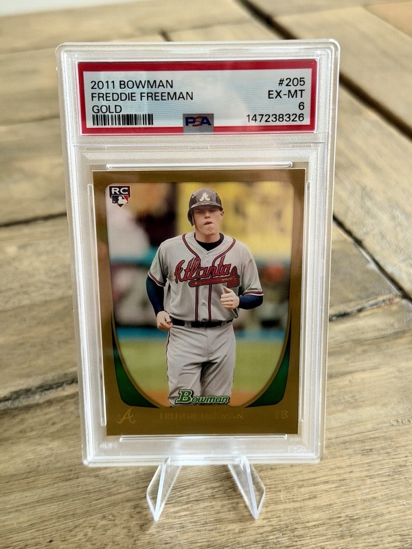 2011 Bowman - Freddie Freeman #205 Gold (RC)