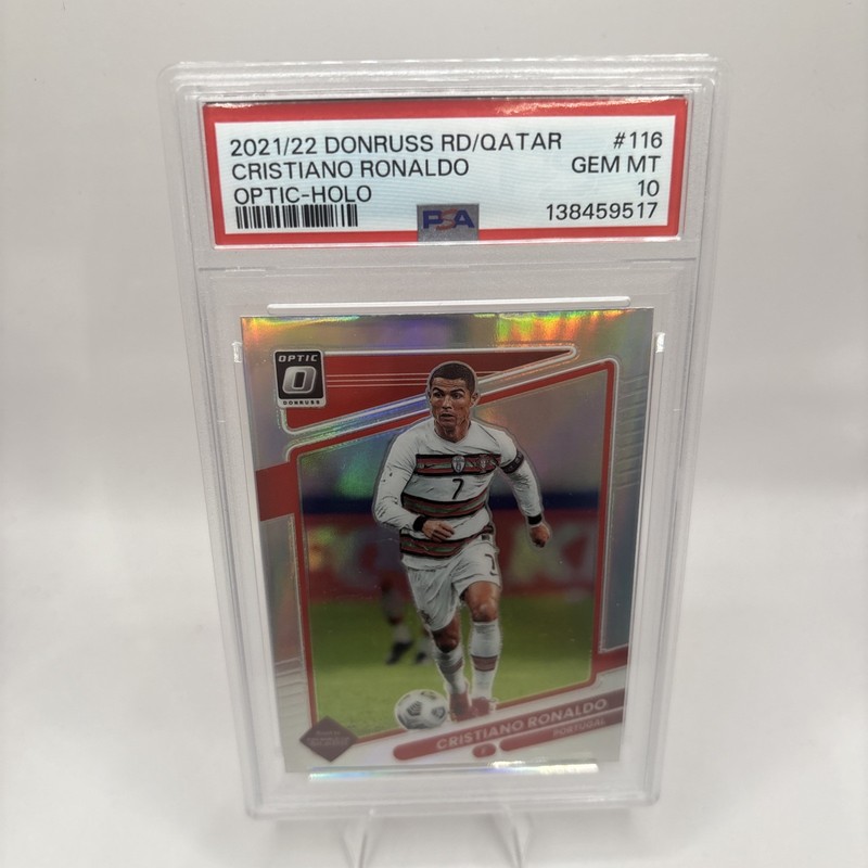 CRISTIANO RONALDO 2021/22 PANINI DONRUSS ROAD TO QATAR PRIZM OPTIC-HOLO  PSA 10