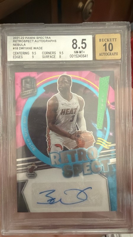 Panini Spectra Dwyane Wade Retrospect Auto Nebula 1/1 BGS 8.5 #RSA-18