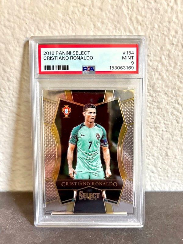 2016-17 Panini Select Cristiano Ronaldo #154 - PSA 9 - Portugal ! 🔥📈
