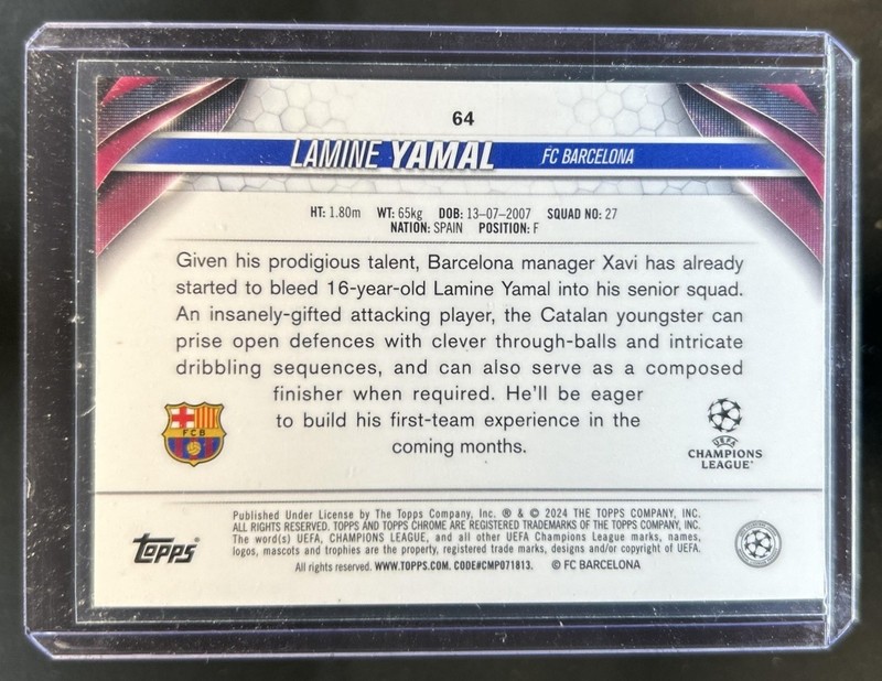 2023-24 Topps Chrome UEFA Lamine Yamal RC Refractor Rookie #64 Barcelona view 2