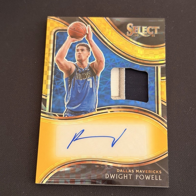 2020-21 Panini Select Dwight Powell Auto Memorabilia Patch Gold #/10 Mavericks