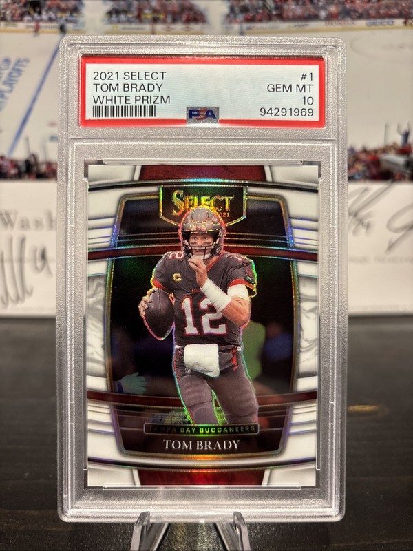 2021 Select Tom Brady White Prizm /35 PSA 10