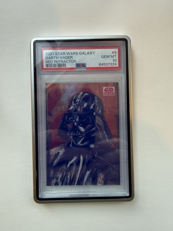 2021 Star Wars Chrome Galaxy #9, Darth Vader RED REFRACTOR  /5 PSA 10 🔴