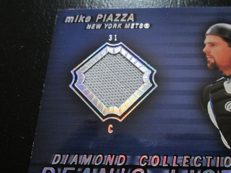 MIKE PIAZZA 2004 UD DIAMOND COLLECTION DEANS LIST GAME USED JERSEY CARD # DL-PI view 2
