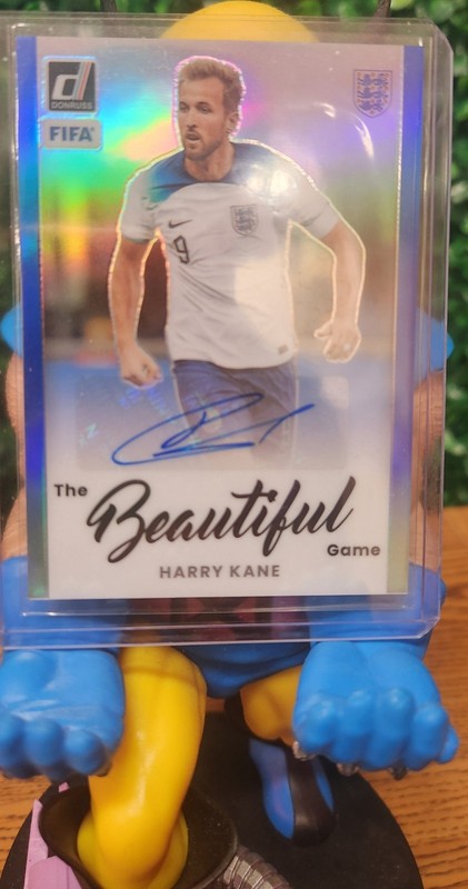 2022 Panini Prizm FIFA Harry Kane Autograph The Beautiful Game /49 SSP
