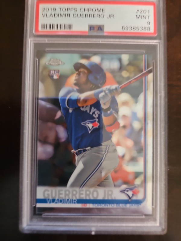 2019 TOPPS CHROME #201 VLADIMIR GUERRERO JR RC  BLUE JAYS ROOKIE PSA 9!