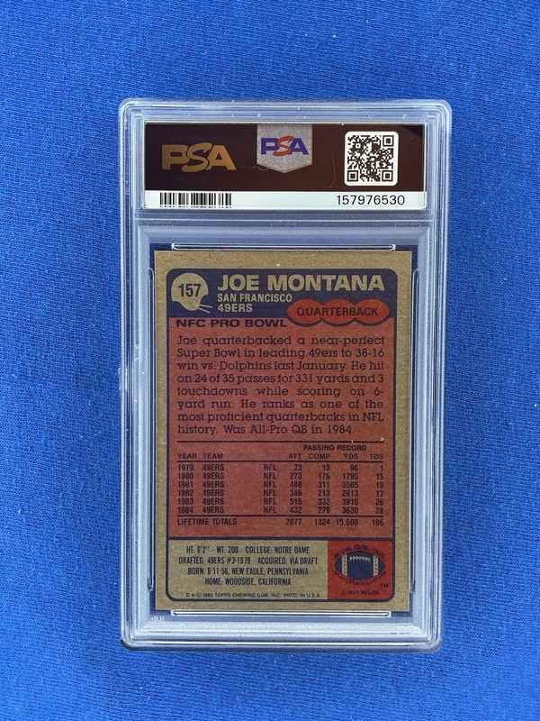 1985 Topps Joe Montana #157 San Francisco 49ers HOF PSA 8 view 2
