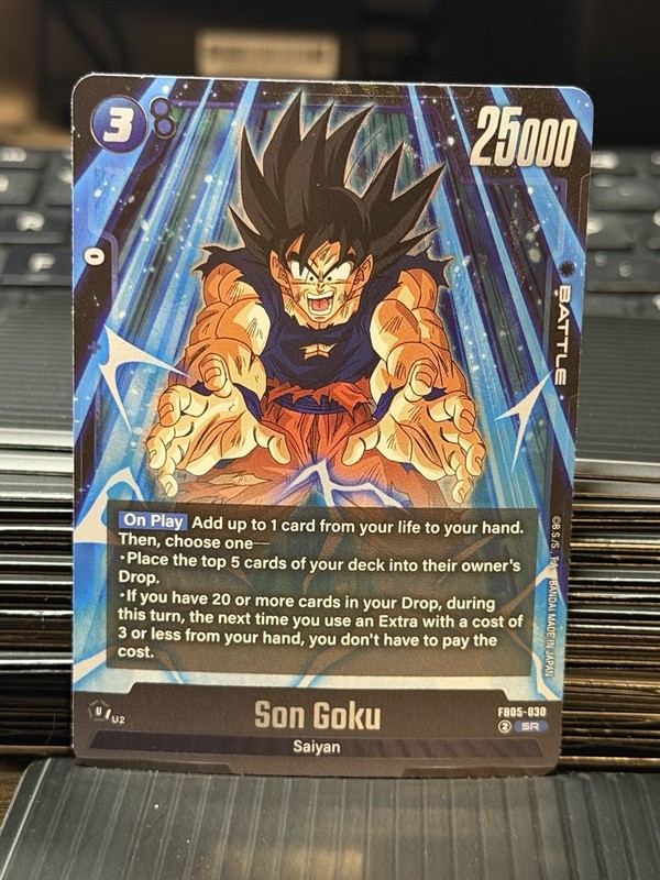 SON GOKU FB05-030 Super Rare Foil Dragon Ball Z Fusion World New Adventure