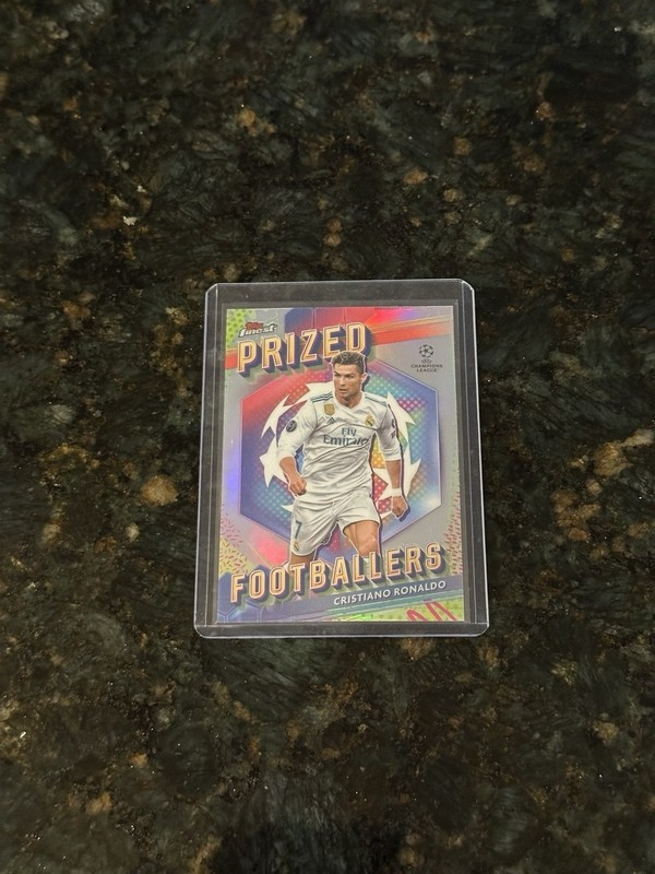 2023-24 Topps Finest Cristiano Ronaldo Prized Footballers Real Madrid