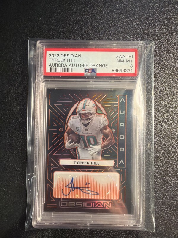 2022 Panini Obsidian - Aurora Autographs /50 Tyreek Hill Electric Etch PSA 8