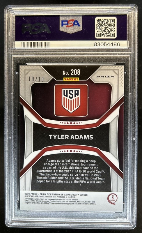2022-23 Panini Prizm World Cup Tyler Adams Breakaway Gold #/10 USA PSA 9 view 2