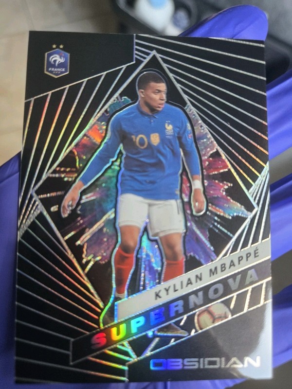 2019-20 Panini Obsidian - Supernova Kylian Mbappe #S-2 /135