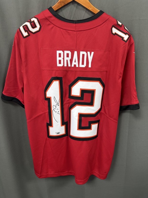 Tom Brady Signed Tampa Bay Buccaneers Football Jersey AUTO Fanatics Sz XL