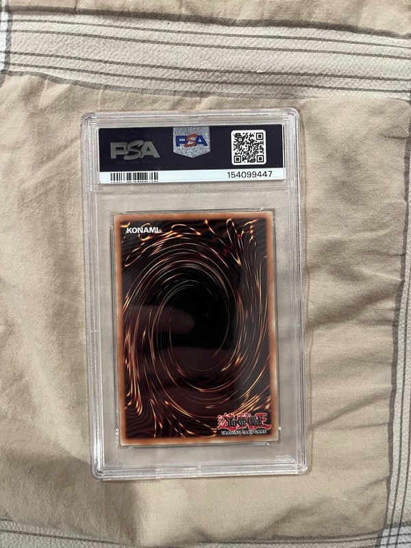Yu-Gi-Oh! Blue-Eyes White Dragon Ghost Rare 1st Edition 2022 Psa 8 view 2