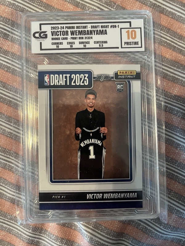 Wembanyama Rookie Panini Instant Draft PSA 10