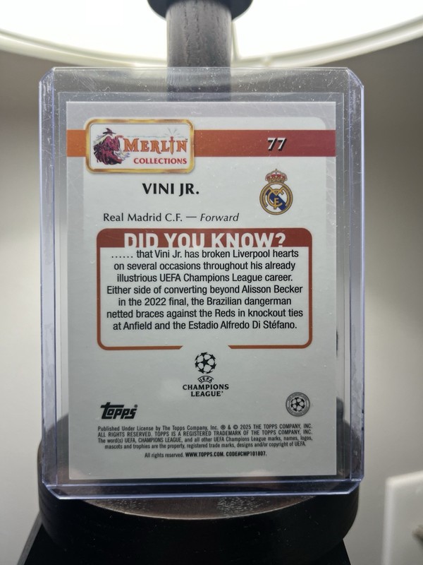2025 Topps Merlin - Vinicius Jr Purple /15 (#77) view 2