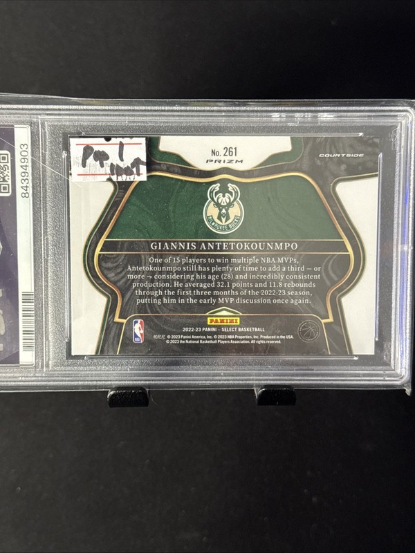 2022 Select Giannis Antetokounmpo Courtside Disco Prizm PSA 10 view 2