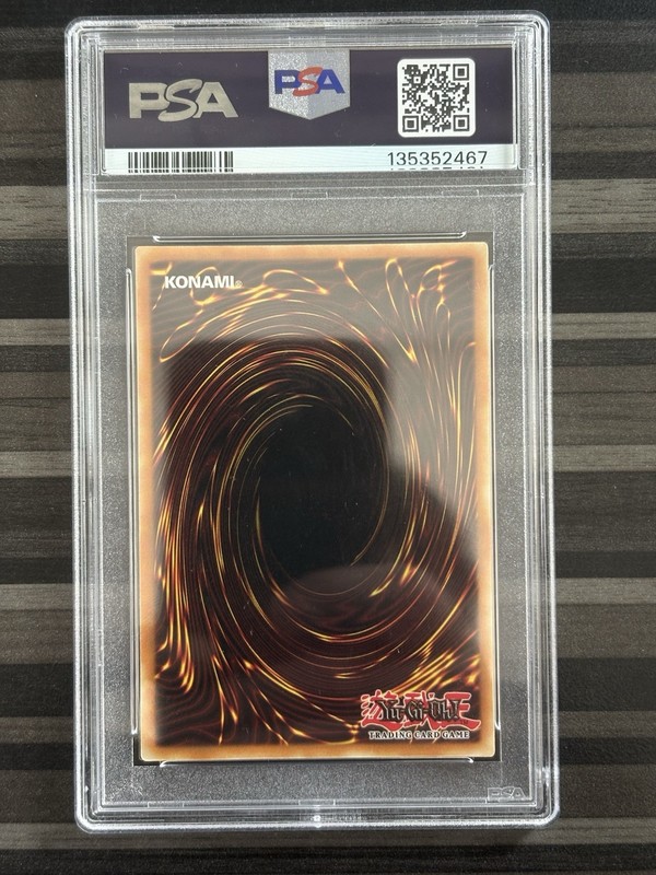 Yugioh | Blue-Eyes Ultimate Dragon | GFP2 | Ghost Rare | PSA 9 view 2