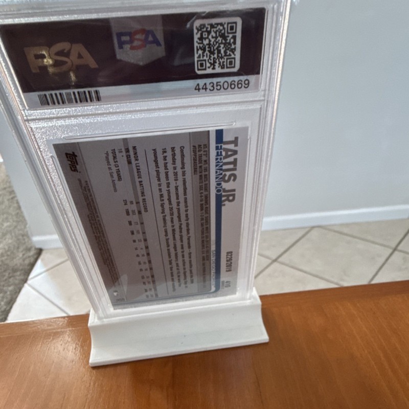 Fernando Tatis Jr. 2019 Topps Gold Rookie -  PSA 10 view 2
